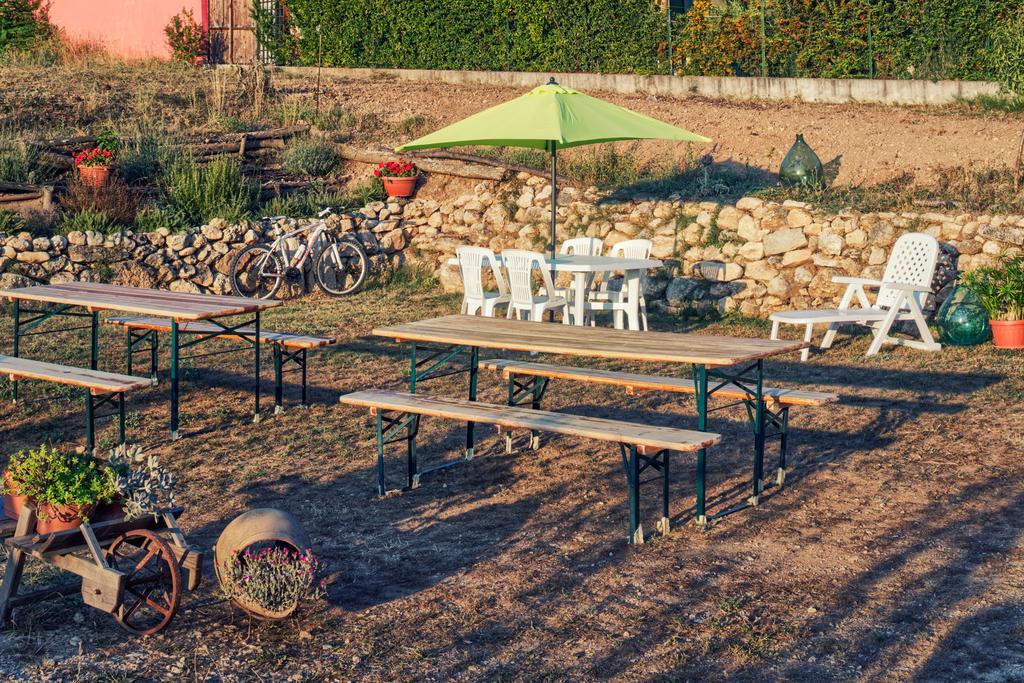 Agriturismo Statale 17 Poggio Picenze Buitenkant foto